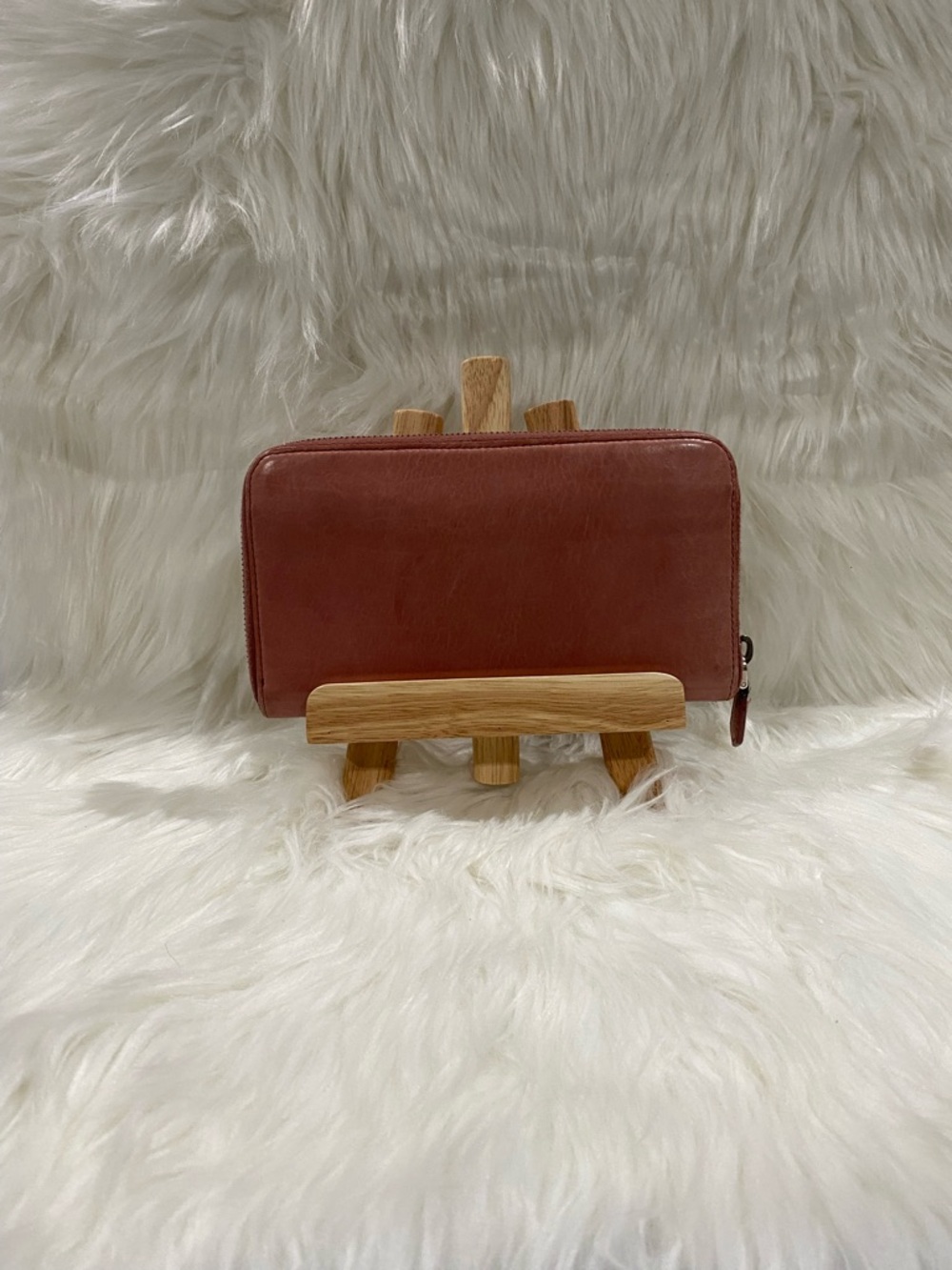 PRADA Soft Calf Fiocc long wallet in pink with bow- 2COAs - Picture 6 of 16